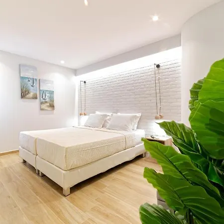 Elegant Roof Deck House With Jacuzzi Case de vacanță *