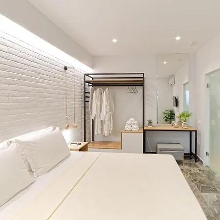 Holiday home Elegant Roof Deck House With Jacuzzi